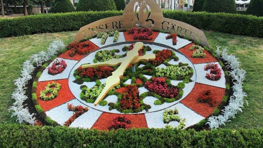 Stadtpark Vienna flower clock