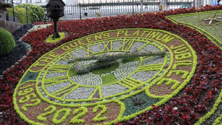 edinburgh floral clock 2022 queen's platinium jubilee