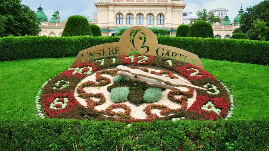 flower clock Vienna