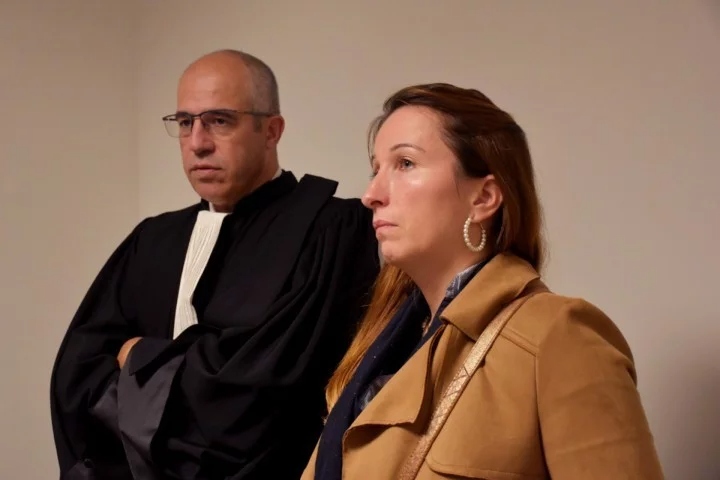 Exposée aux pesticides durant sa grossesse, une ancienne fleuriste se bat pour sa fille décédée