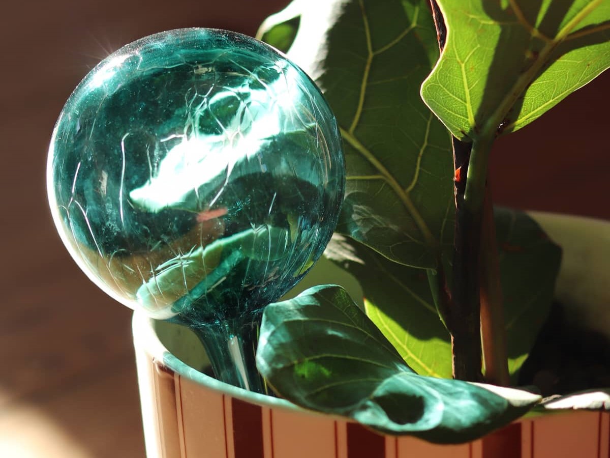globe d'arrosage en cristal turquoise