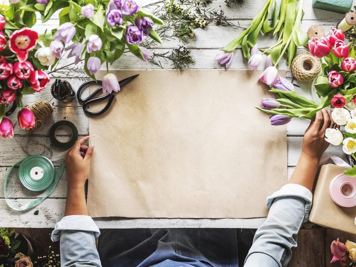 Comment bien choisir son fleuriste pour son mariage en 2027 ?